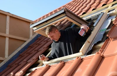 Pose de fenêtres de toit Velux à Deux Rivières